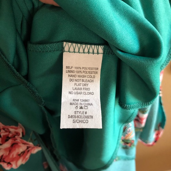 Women’s Dress - Picture 7 of 7